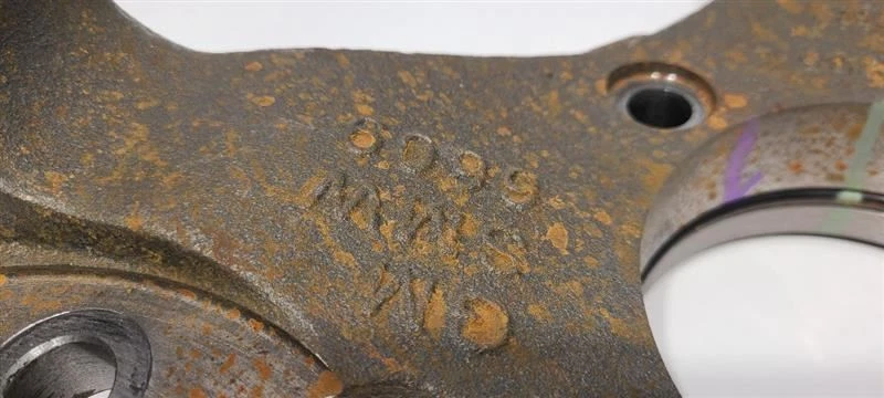 Chevrolet Express 2500 LH 2022 eje delantero izquierdo nudillo 84583305 Foto 3 de 4