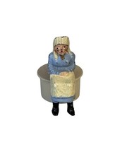 Vtg Manoil Lead Figure Farm Woman Seated Washing Clothes 1.75" Tall GC