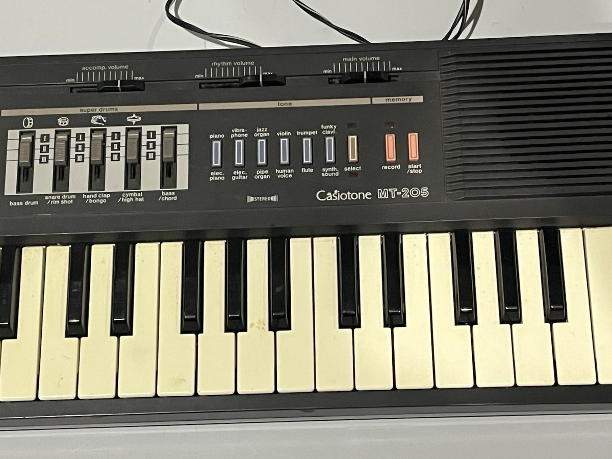 Vintage Casio Casiotone MT-205 Electronic Keyboard Piano Tested +