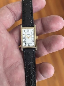 Vintage Timex tank タイメックス　タンク　腕時計　メンズ Vintage MINT Timex Tank Watch Gold Tone White Face Black Leather