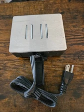 KAT'S HEATERS Handi-Heat Magnum Magnetic Heater 300W, 1190