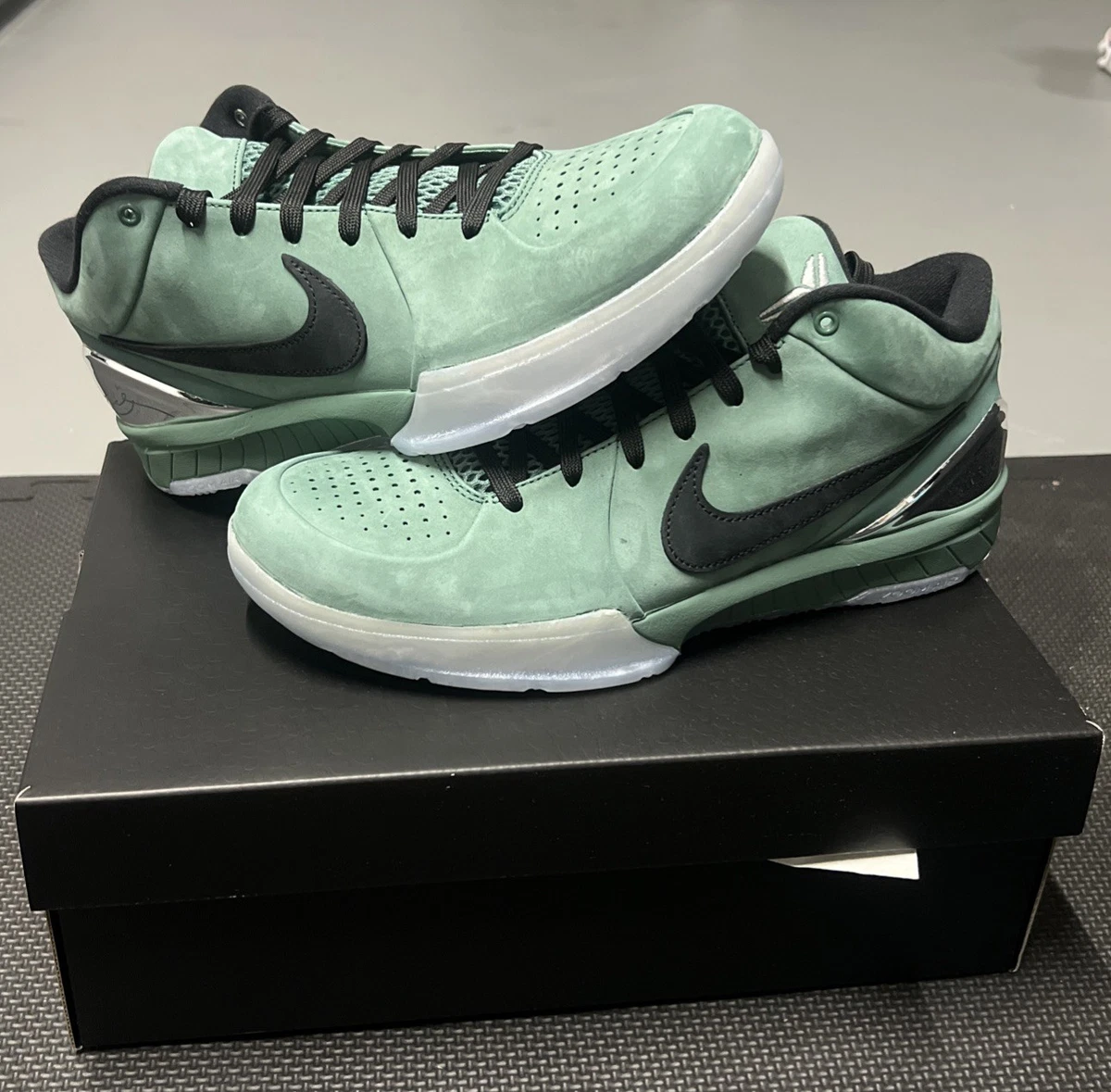 Preços baixos em Nike Zoom Kobe 4 Protro Girl Dad | eBay