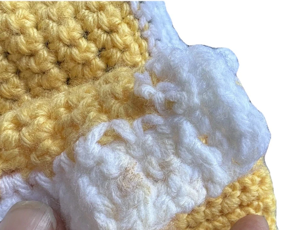 Cárdigan suéter bebé tejido a mano amarillo blanco negro vintage hecho a mano Foto 4 de 4