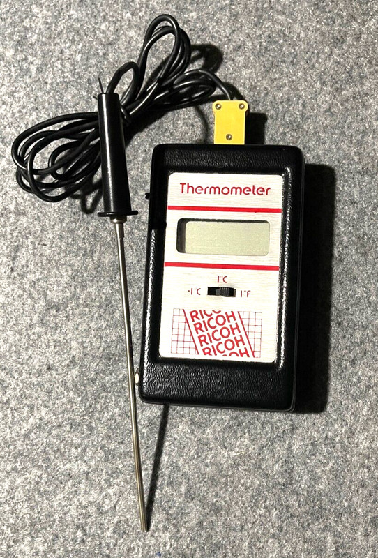 Vintage Ricoh Digital Thermometer Model 1003/Made in England/working 100% tested