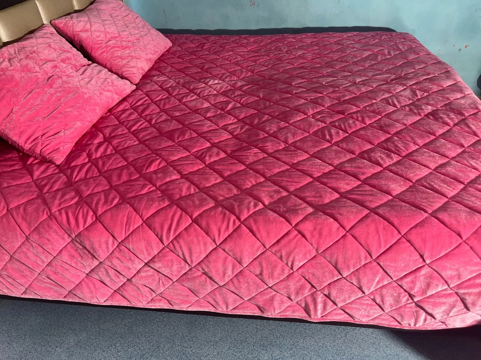 Modern Warm Quilt Set Baby Pink Velvet King Size Comforter Bedding Quilts - Image 3 of 4
