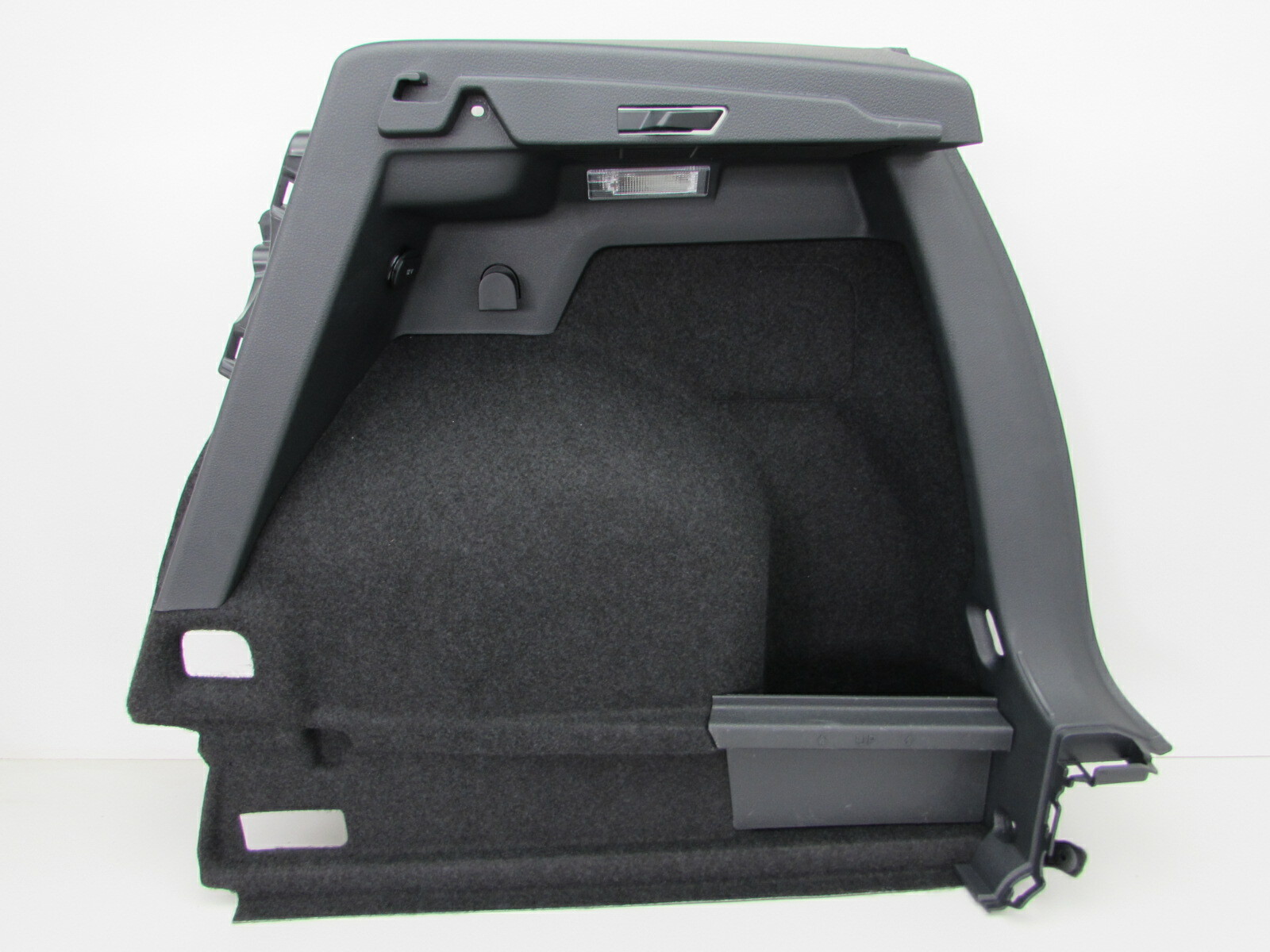 VW Golf Sportsvan Kofferraumverkleidung Verkleidung rechts Ca9  