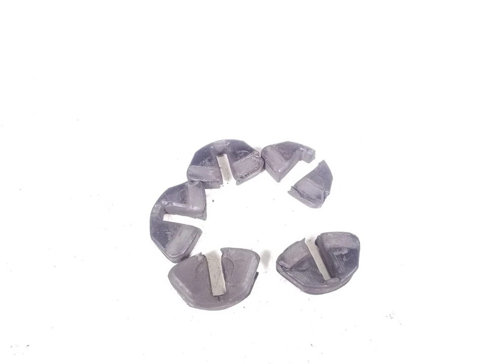 Комплект резиновых задних втулок 92 93 Suzuki GSXR 600 750 бесплатная доставка - Изображение 4 из 4