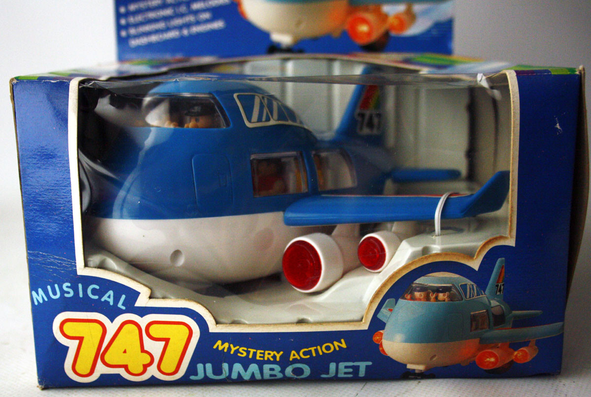 VINTAGE 1991 MUSICAL JUMBO 747 ELECTRONIC IC MELODIES LONDON