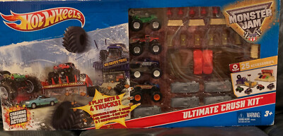 HOT WHEELS MONSTER JAM ULTIMATE CRUSH KIT NIB 2 PLAYSETS 4 TRUCKS