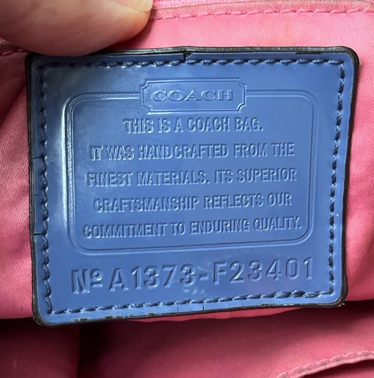 Coach F23401 Daisy Liquid Gloss Pocket Periwinkle Blue Leather Hobo Handbag thumbnail 8