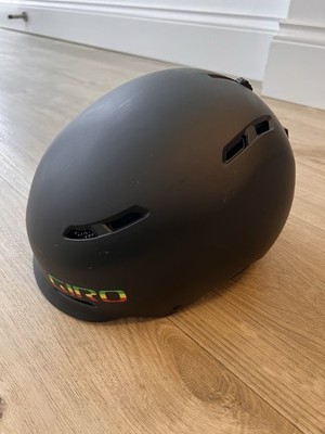 Original Giro Damen Skihelm schwarz matt Damen UK Small 52-55 einmal getragen sehr guter Zustand