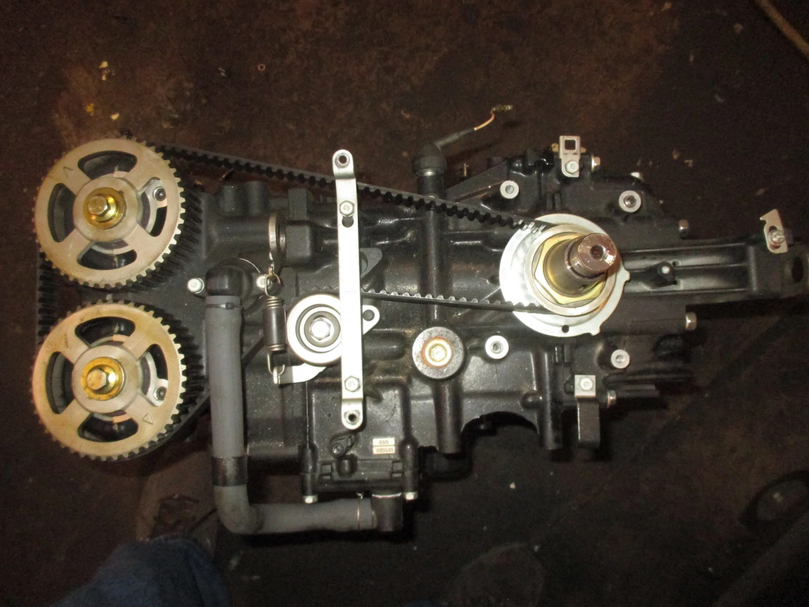 Yamaha/Mercury 115hp 4 stroke outboard Crankcase powerhead