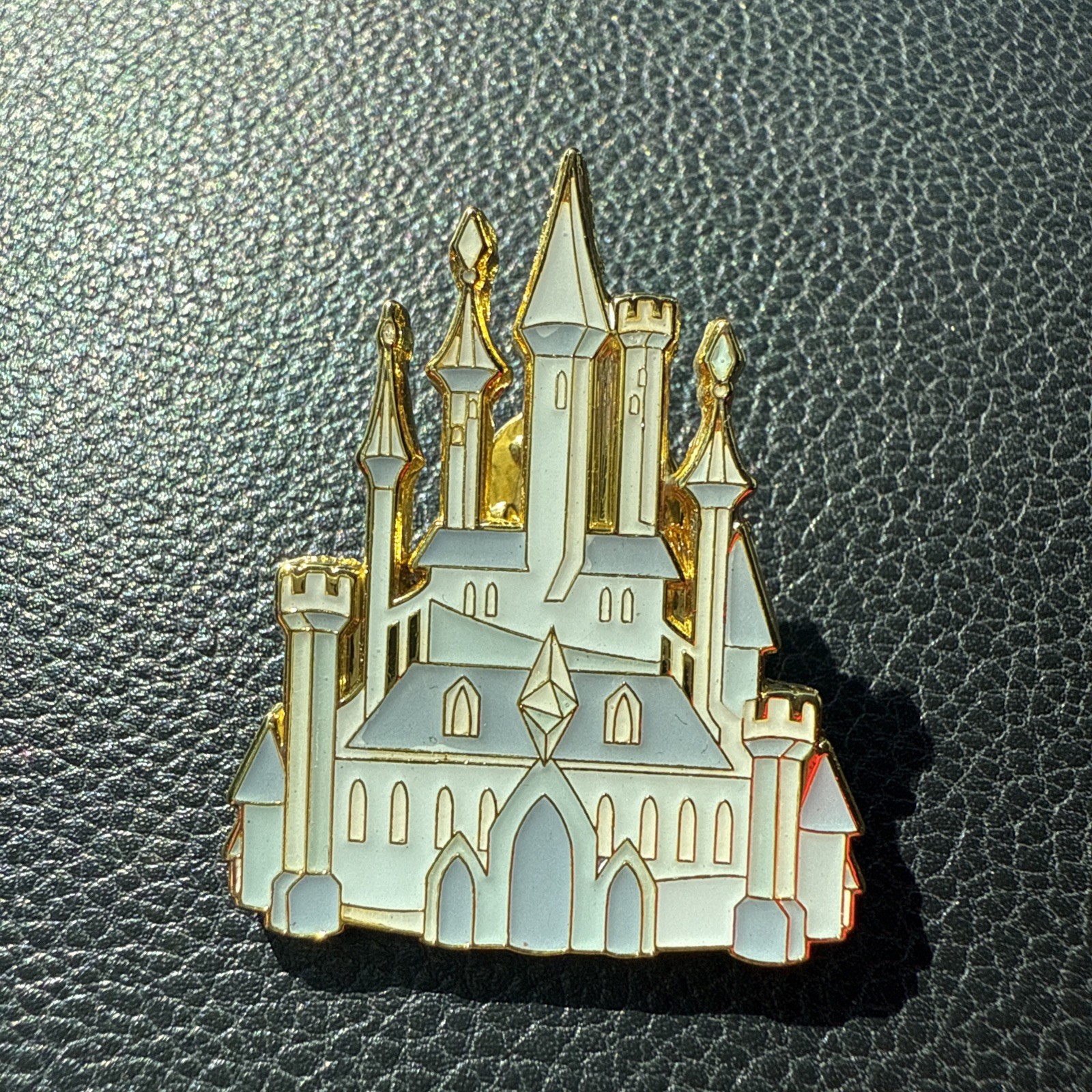 Loungefly Disney Frozen Arendelle Castle Mystery Pin Elsa Anna