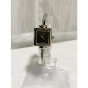Montre bracelet GUCCI QZ 1900L cadran noir carré occasion