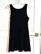 EXPRESS Women’s  Black velvet mini dress Size Small  EUC