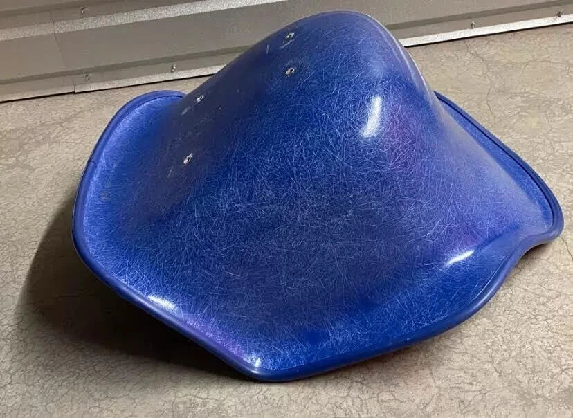 1 EAMES BLUE FIBERGLASS SHELL PURPLE ALEXANDER GIRARD FABRIC HERMAN MILLER CHAIR - Image 2 of 4