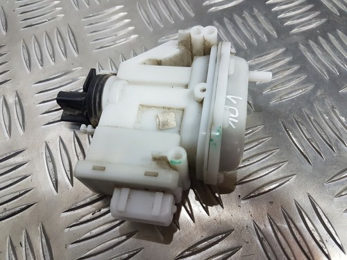 Volkswagen PASSAT B3 1991 Zentralverriegelungsmotor 357862153C GUST4080