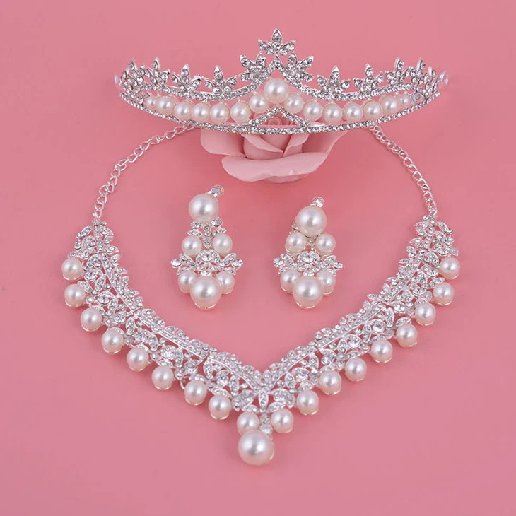 Clip on pearl earrings cheap and necklace set