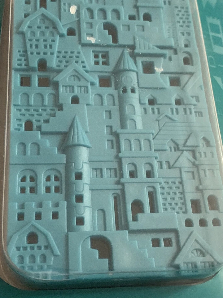 Funda para teléfono celular SwitchEasy Chateau iPhone 4/4s NUEVA Foto 2 de 4