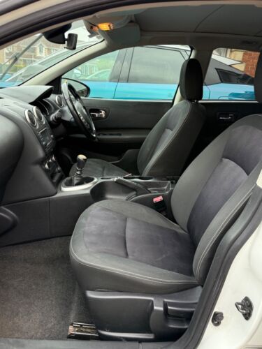 Nissan Qashqai NTec Plus CDi - Picture 10 of 13