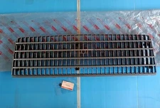 NOS/JAPAN FRONT GRILLE RADIATOR For TOYOTA CORONA RT100 RT102 RT104 RT116 RT118