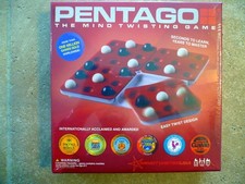 PENTAGO Two Player Mind Twisting Marble Game - New & Sealed!