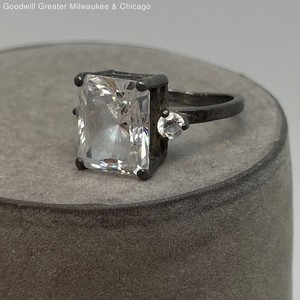 925 Sterling Clear Cubic Zirconia Ring 4g