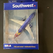 DARON  Airplane Southwest Airlines New Livery RT8184-1