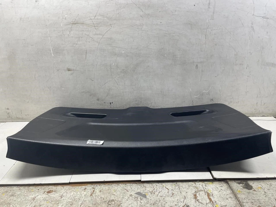 BMW X3 2014 panel de moldura del portón trasero OEM+ Foto 2 de 4