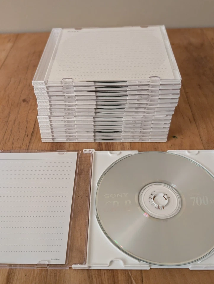 CD-R with Jewel Cases -Sony pack Of 16 700mb - Image 3 of 3