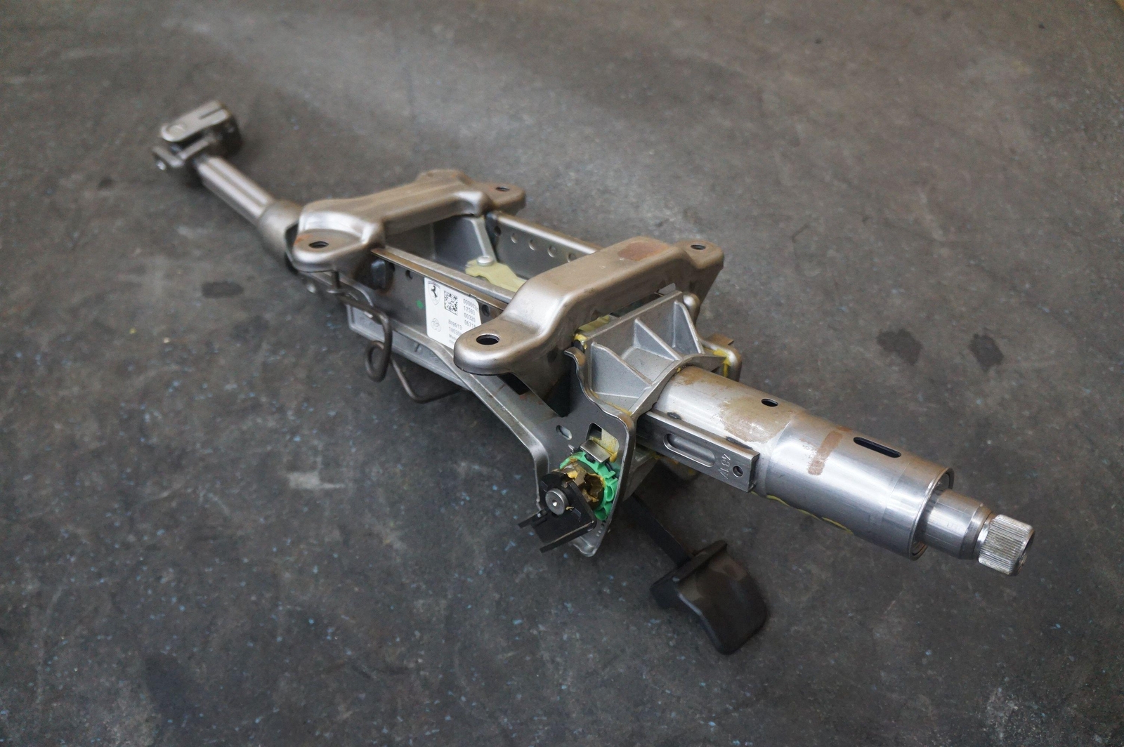 Steering Column Assembly OEM 325549 Ferrari 488 Challenge 2019
