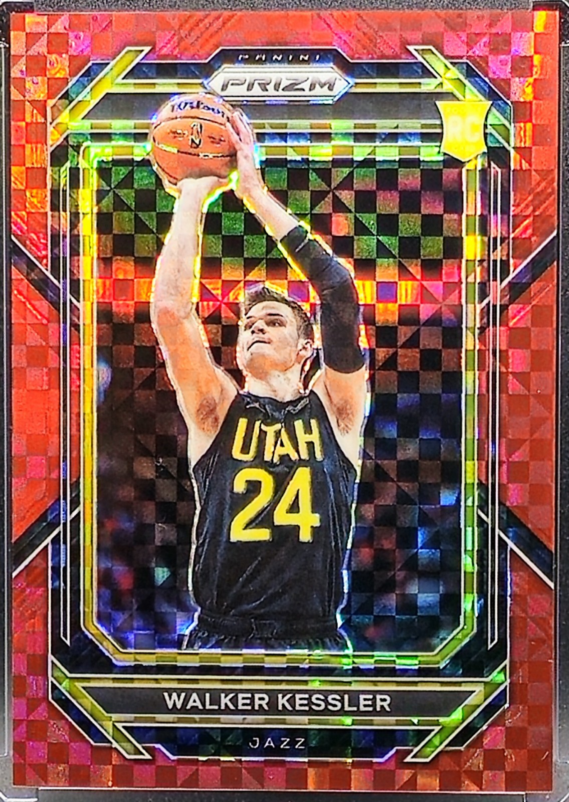 Walker Kessler 2022-23 Panini Prizm #234 Red Power Prizm SSP /75 (RC)