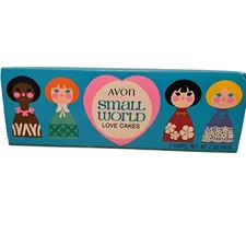 Avon Small World Love Cakes Heart Soaps Set Vintage 3pc 2oz Each