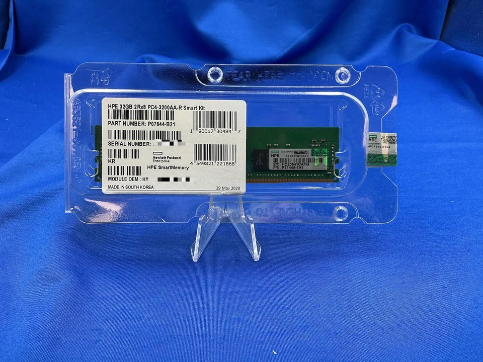 P11445-1A1 HPE 32GB (1X32GB) 2RX8 PC4-3200A REGISTERED SMART MEMORY P07644-B21 - Image 2 of 4