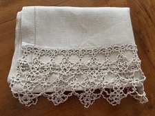 Vtg Antique 54" Long Natural Linen Table Runner 3" Wide Hand Tatted Lace Trim