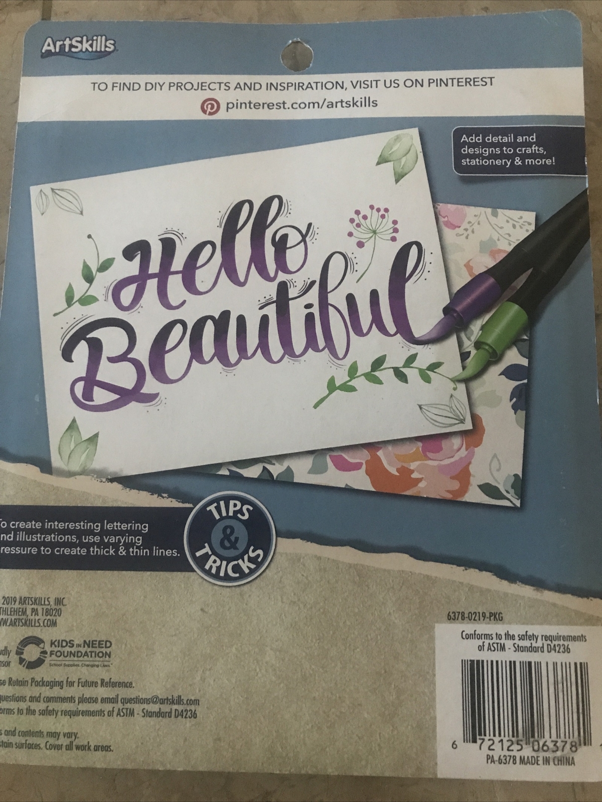 8 Classic Crafter&rsquo;s ClosetPremium Brush Tip Markers Artskills