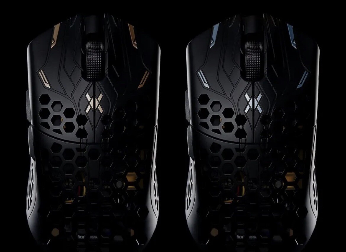 finalmouse UltralightX Lion Phantom