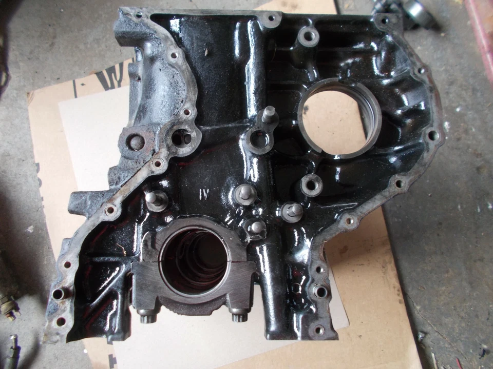 Mercedes Benz 190D 2.2L Diesel Engine Block / Main Caps 84 85 Used Standard Bore - Image 3 of 3