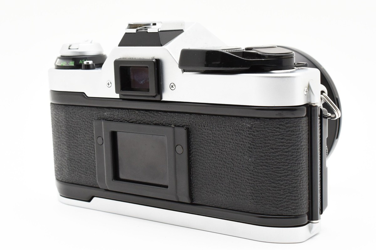 Canon AE-1 Program シグマ21〜35 ｆ3.5〜4.2付き Canon AE-1 Silver / Sigma Zoom ii 21-35mm f/3.5-4.2 [Good