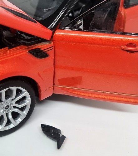 Welly 1/24 - Land Rover Range Rover Sport Chilli Orange Diecast Scale Model Car - Picture 5 of 9