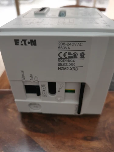 Eaton Moeller NZM2-XRD208-240AC 1 Stück Neu Leitungsschutzschalter Expressversand  - Bild 3 von 4