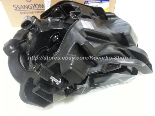 OEM Front Fog Light Lamp LH Ssangyong Actyon Sports2 Korando Sports #8320132500 - Picture 7 of 12