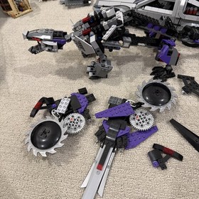 LEGO NINJAGO: Nindroid Mechdragon (70725) ~ Retired ~