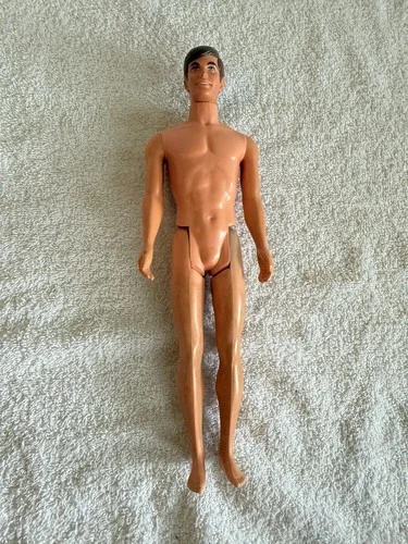 Vintage 1967 Talking Ken Doll - MUTE  - READ