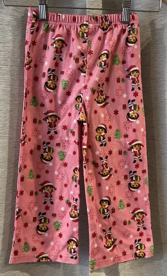 Conjunto Natal Dora The Explorer 2 Peças Pj Tamanho 4t Nickelodeon Vermelho e Rosa - Imagem 3 de 4