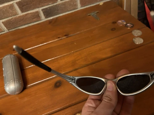 Vintage Oakley Minute Sunglasses W. Original Vault Case - Imagen 3 de 9