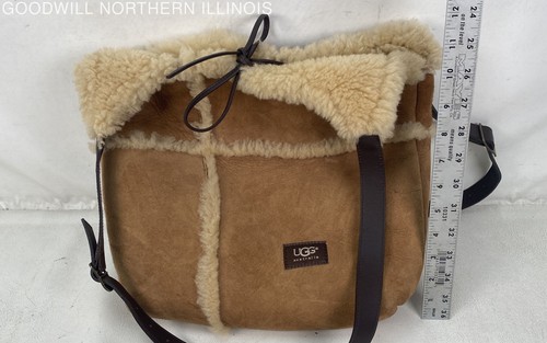 UGG Australia Sheepskin Suede Shearling Lined Shoulder Bag Hobo Purse -AS IS - Picture 3 of 6