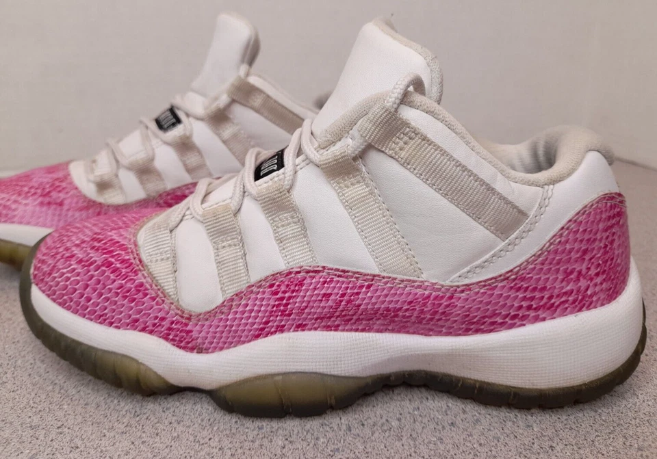 Zapatillas deportivas Air Jordan 11 bajas rosa piel de serpiente para jóvenes niñas 4 años Nike 580521-108 Foto 3 de 4