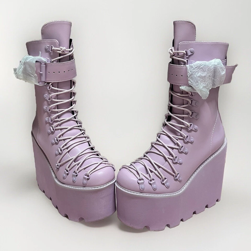 "Botas de combate Sugar Thrillz Traitor plataforma de 6"" apiladas" Foto 2 de 4