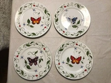 Tabletops Unlimited Butterfly Ladybugs Set of 4 Dinner Plates 10.5” NICE! #BxQ-5